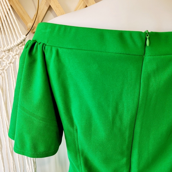 TEABERRY Emerald Green Off Shoulder Dress (s14)NWT - Picture 7 of 14